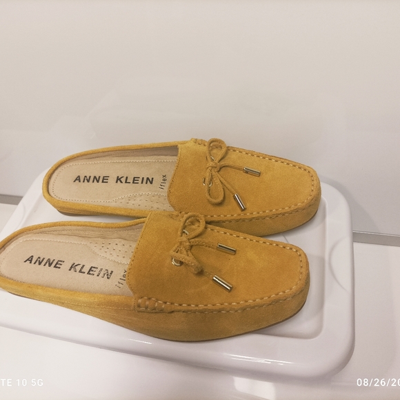 Anne Klein Mule Loafers - Picture 5 of 6